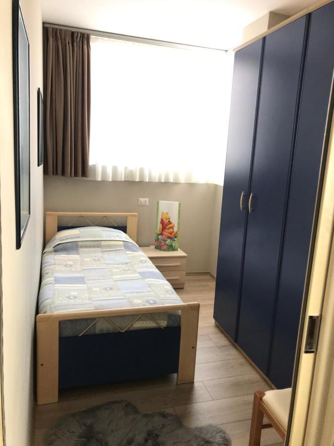 Home Away From Home Apartment Durrës 외부 사진