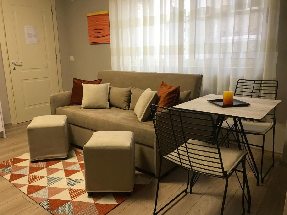 Home Away From Home Apartment Durrës 외부 사진