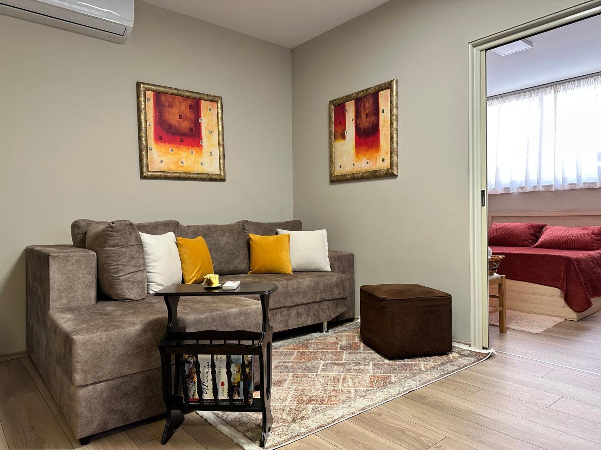 Home Away From Home Apartment Durrës 외부 사진