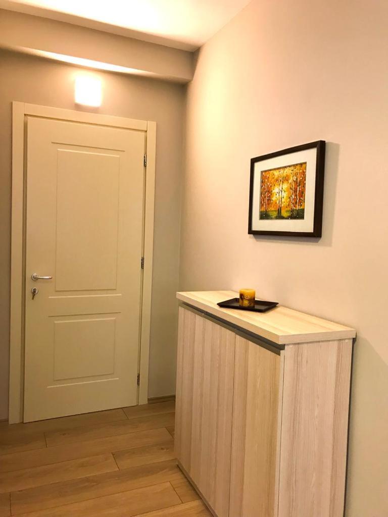 Home Away From Home Apartment Durrës 외부 사진